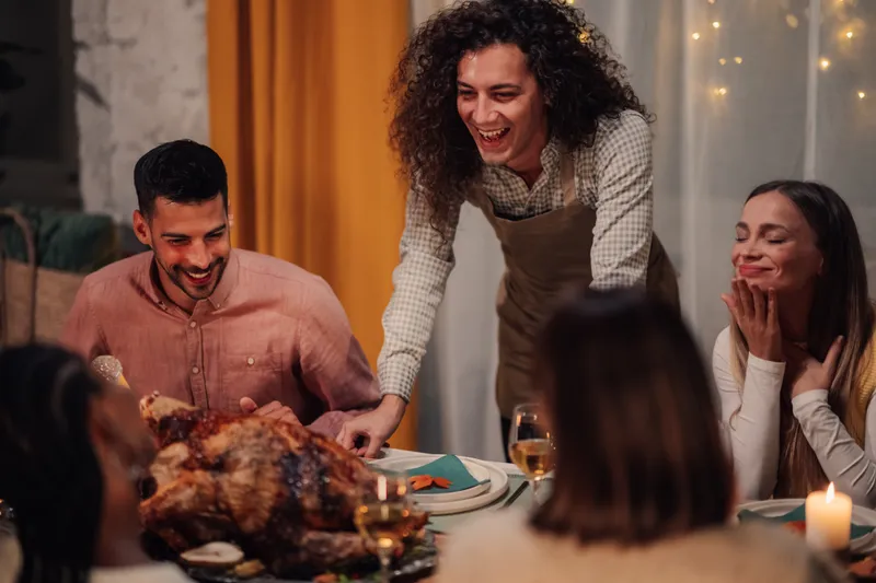 Thanksgiving table 5